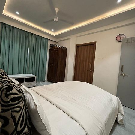 Ll Golden Leaf Ll 3Bhk Ll Ac Ll Villa Lonavala Bagian luar foto