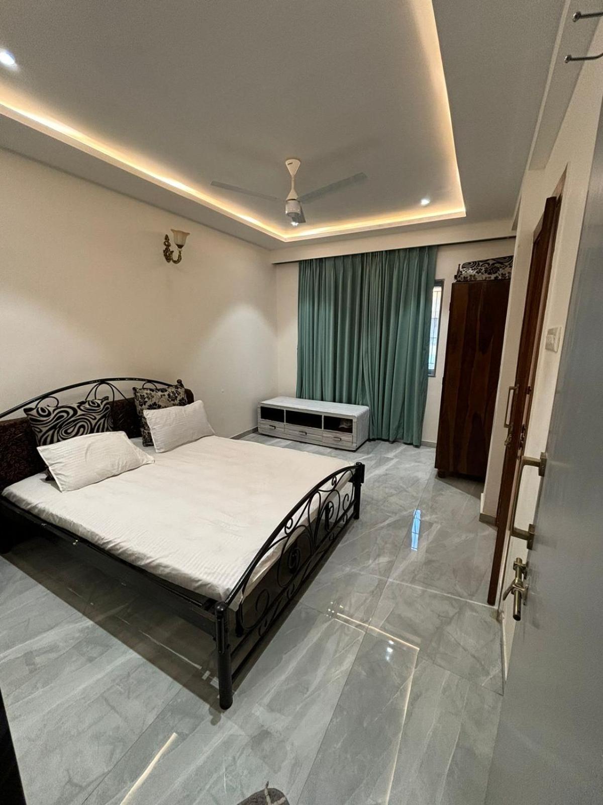 Ll Golden Leaf Ll 3Bhk Ll Ac Ll Villa Lonavala Bagian luar foto
